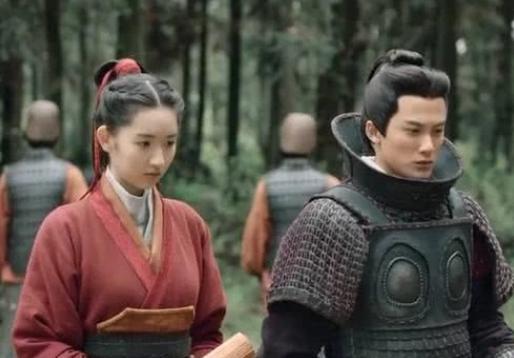 曹节是曹操的女儿，她为什么不帮曹操却要帮汉献帝