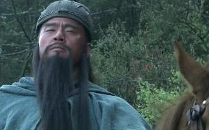 老年的黄忠都能对阵关羽，年轻时候的黄忠武力值怎么样