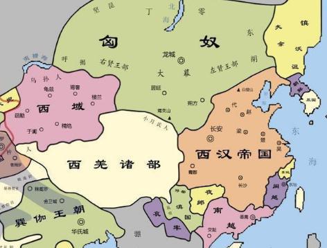 一箭射死父亲，冒顿单于是怎么带领匈奴一族强大起来的