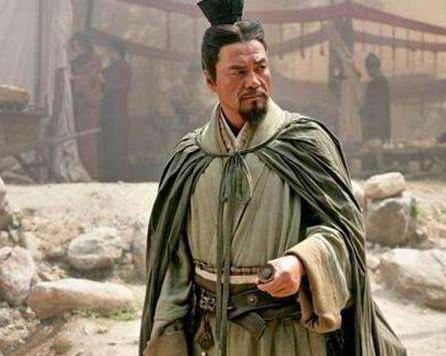 曹爽一直在架空司马懿的权利 为什么他还能夺权成功呢