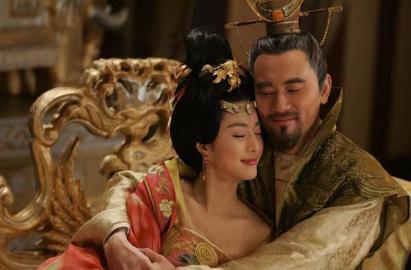 唐玄宗晚年的时候为什么会宠信奸臣呢 真正的原因是什么