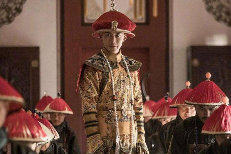 秦大士中状元后被乾隆刁难，他是如何巧言化解的？</span>
                      