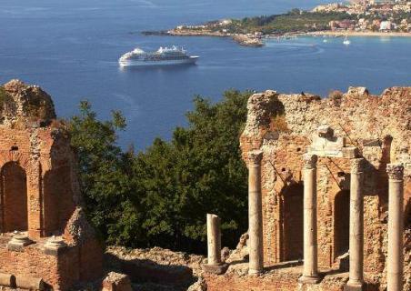 为什么说古希腊文明又叫做爱琴文明呢 原因出在什么地方