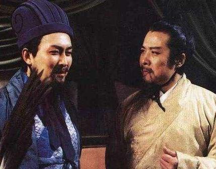 当年刘备急缺底盘的时候刘表托付荆州 他为什么就是不要呢