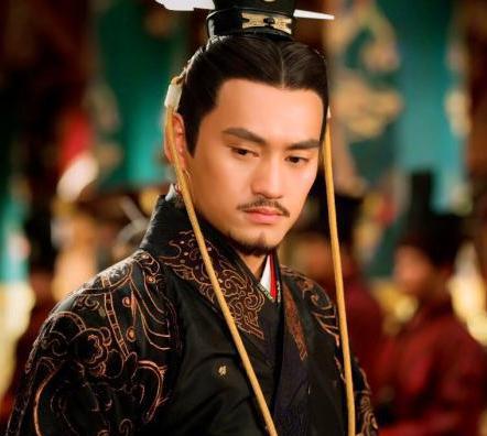 为什么东汉建立之初的根基很不稳定 甚至有覆灭的隐患存在呢