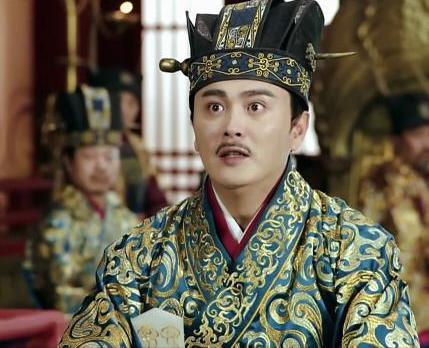 为什么东汉建立之初的根基很不稳定 甚至有覆灭的隐患存在呢