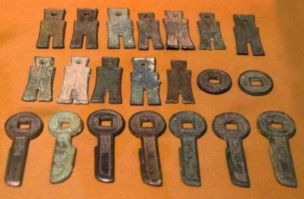 为什么东汉建立之初的根基很不稳定 甚至有覆灭的隐患存在呢