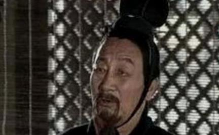 春秋战国时期的郑厉公为什么会当了两次国君