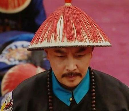 清朝皇妃为什么要养别人的儿子 而不能养自己的儿子呢