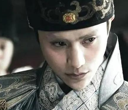 古代宫女年轻貌美的 皇帝为什么宁愿喜欢用太监</span>
                      