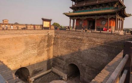 古代城墙的材料到底是什么样的 为什么大炮都没有能力轰开呢