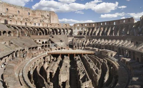 罗马政权衰落的时期，西哥特人是怎么生存的