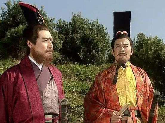 关羽靠半个荆州就能够威震华夏，为什么孙权得到荆州以后毫无作为