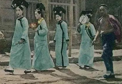 清朝宫女到底是什么样的 古人为什么不愿意娶她们</span>