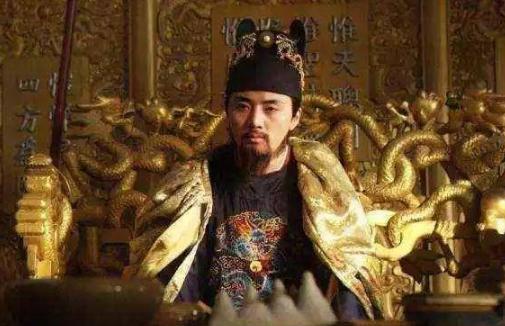 横扫大明的李自成，为什么迅速败给了满清王朝