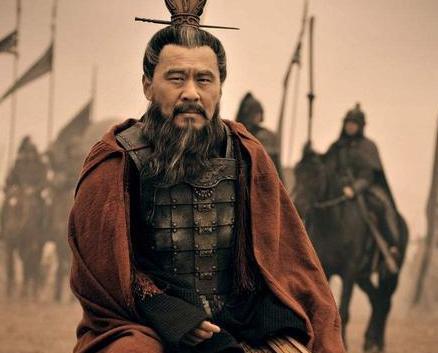 关羽被杀之后 为什么孙权会向曹操称臣甚至劝曹操称帝呢