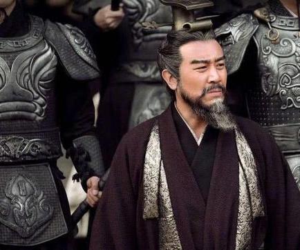 关羽被杀之后 为什么孙权会向曹操称臣甚至劝曹操称帝呢