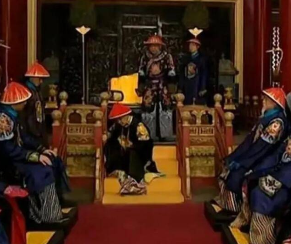 雍正帝登基后是怎么除掉八子党的？</span>
                      