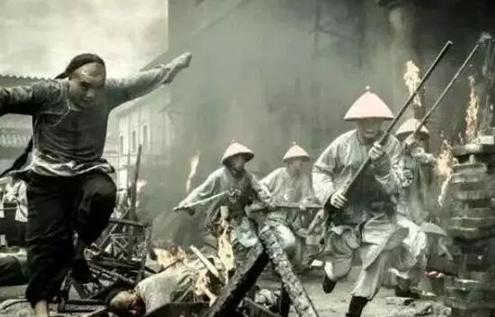 袁世凯逼宫,为什么7万军队都不反抗