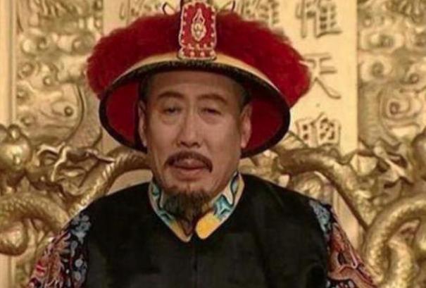 乾隆对大臣以礼相待,为什么会变得颐指气使