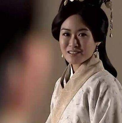 诸葛亮为什么冬天都扇子不离手呢 原因竟然与他的妻子有关