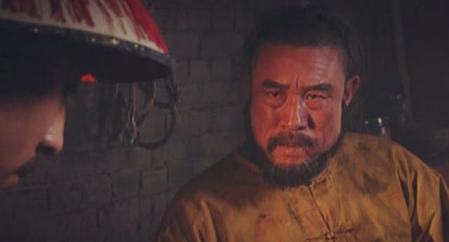 雍正问年羹尧如何严惩贪官，年羹尧怎么回答的