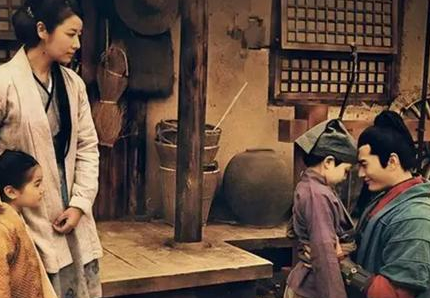 古代士兵在边疆镇守的时候 古人想媳妇怎么办</span>
                      