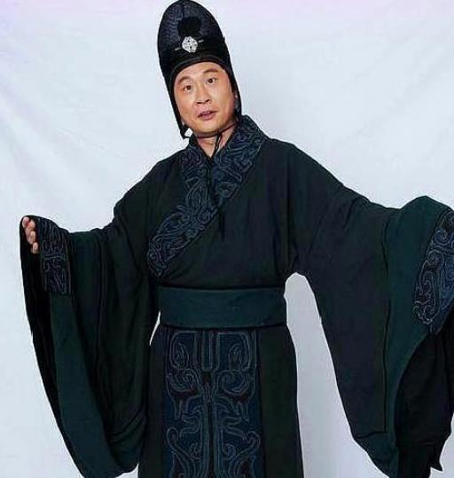 清代史学大家赵翼，为什么会说赵高是英雄