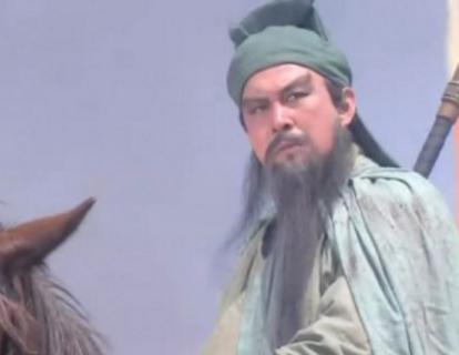 张飞敢起义找吕布单挑 为什么关羽没有去找他单挑呢