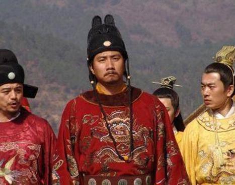 朱元璋当上皇帝之后 他是怎么处理哪些当官的亲戚们的