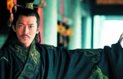 刘备称帝为什么孙权却向曹魏称臣呢 这里面到底发生什么