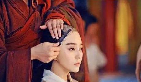 新皇帝登基之后他的小妈们怎么样了 她们又是什么下场呢