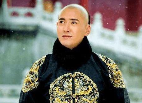 皇太极都驾崩了死翘翘了 为什么多尔衮还是没有能当上皇帝呢