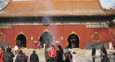 清朝王爷的爵位都是什么划分的 他们一般都住在哪里