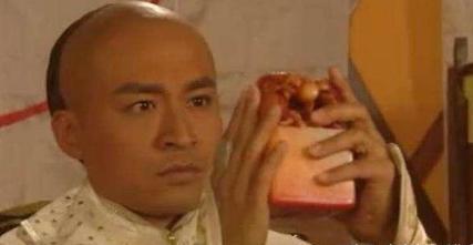 清朝王爷的爵位都是什么划分的 他们一般都住在哪里