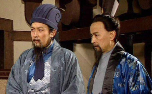 诸葛亮为什么会和兄长反目成仇?</span>