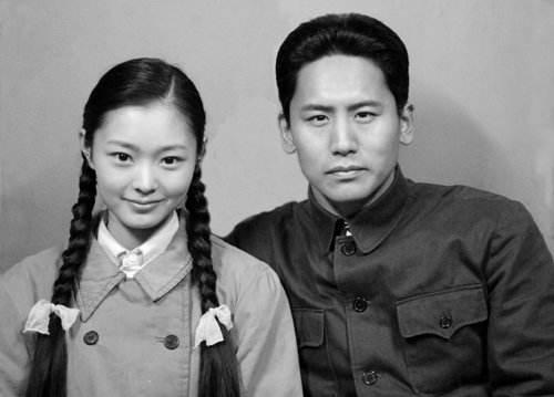 毛泽东之子毛岸英是怎么死的