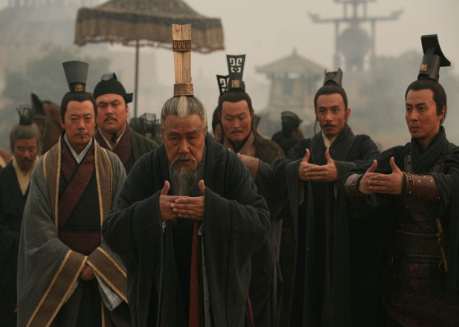 晋文公回到晋国后，是如何向天下人证明自己的？</span>
                      