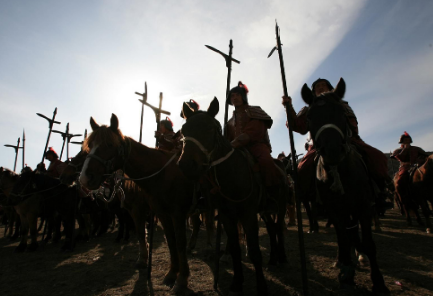 晋文公回到晋国后，是如何向天下人证明自己的？</span>
                      