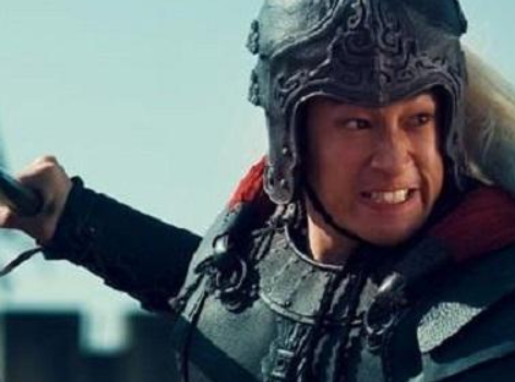 吕布的性格如何？为什么屡次背叛自己的义父？</span>
                      