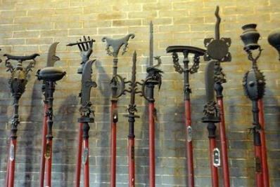 以前的武器真的动不动就几十斤吗？真相如何？</span>
                      