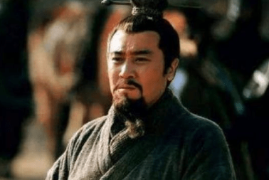 刘备前期到底是怎么生存的?</span>