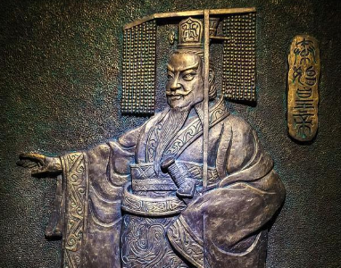 嬴政为什么将生母赵太后软禁起来？茅焦是怎么劝诫他的？</span>
                      