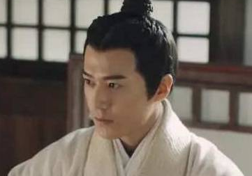 秦始皇为什么容不下他的亲弟弟呢？</span>
                      