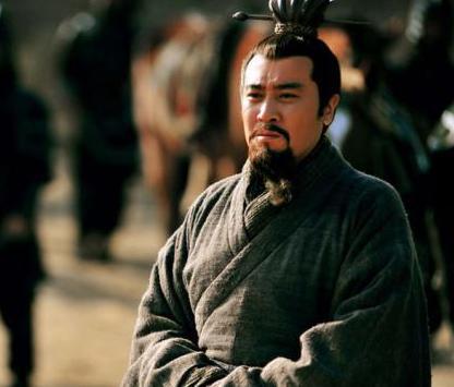 赤壁之战时期刘备到底在做什么 为何他只在后面出现呢