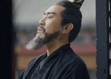 贾诩是什么下场