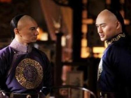 康熙并不是大家想象的那么完美 他做的暴行有哪些