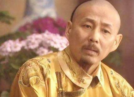 康熙并不是大家想象的那么完美 他做的暴行有哪些