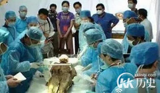 令人毛骨悚然！千年古墓女尸呻吟她有什么驻颜术？