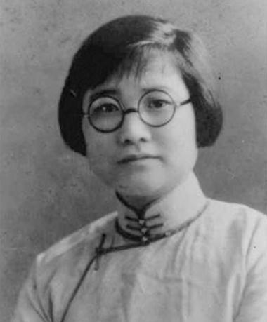 她是民国才女，跟丈夫结婚24年同居不同寝